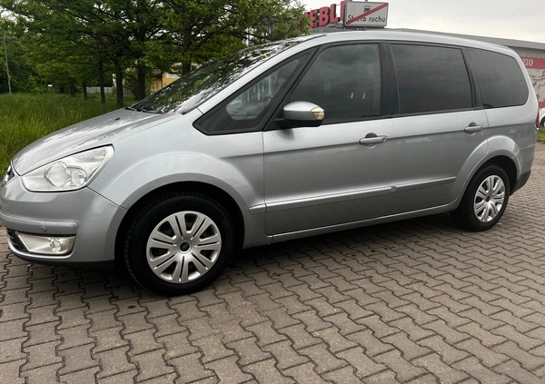 Ford Galaxy cena 13900 przebieg: 379000, rok produkcji 2008 z Poznań małe 56